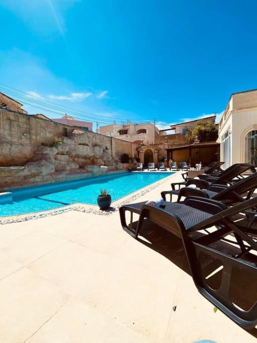 Velver Mansion, Malta - Luxury Villa With Pool Naxxar Екстер'єр фото